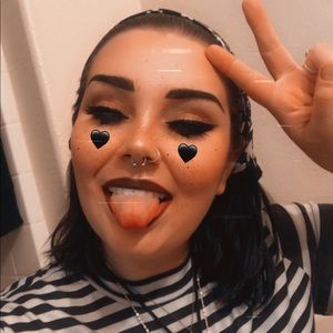 Meet your Posher, Abby